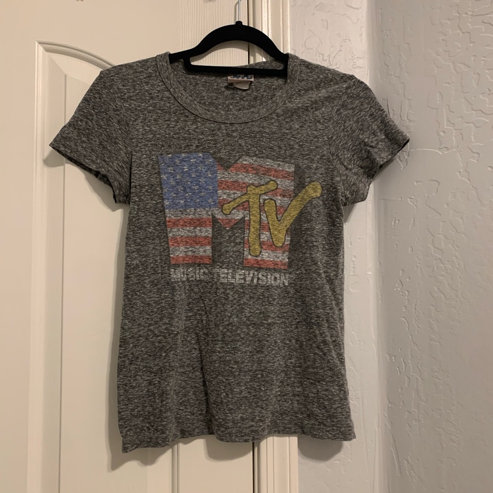 MTV graphic tee